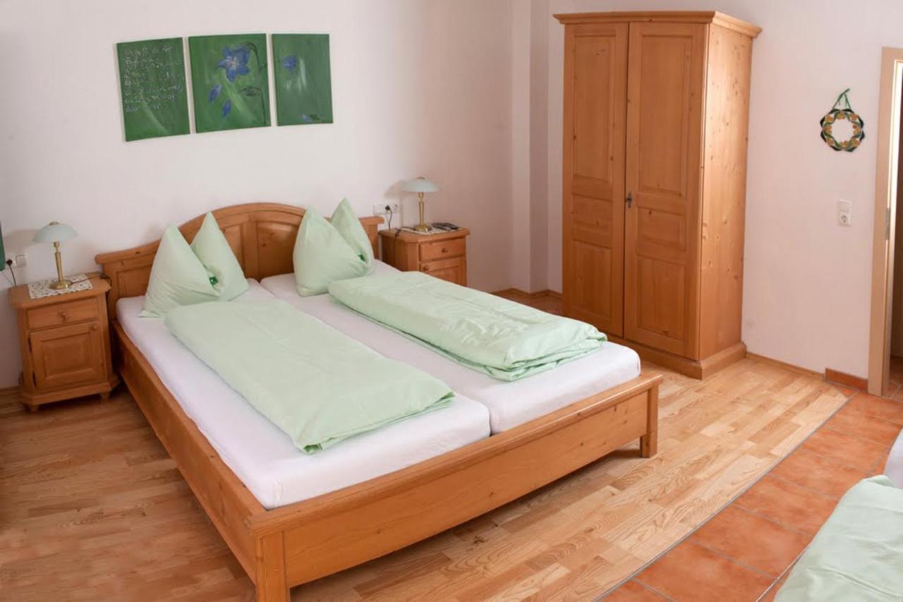 Bio-Bauernhof-Hotel Matlschweiger Lassing  Dış mekan fotoğraf