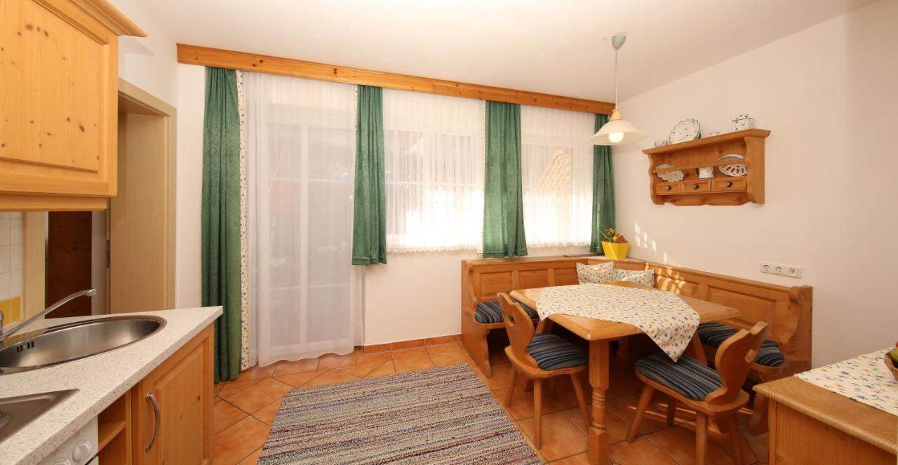 Bio-Bauernhof-Hotel Matlschweiger Lassing  Dış mekan fotoğraf