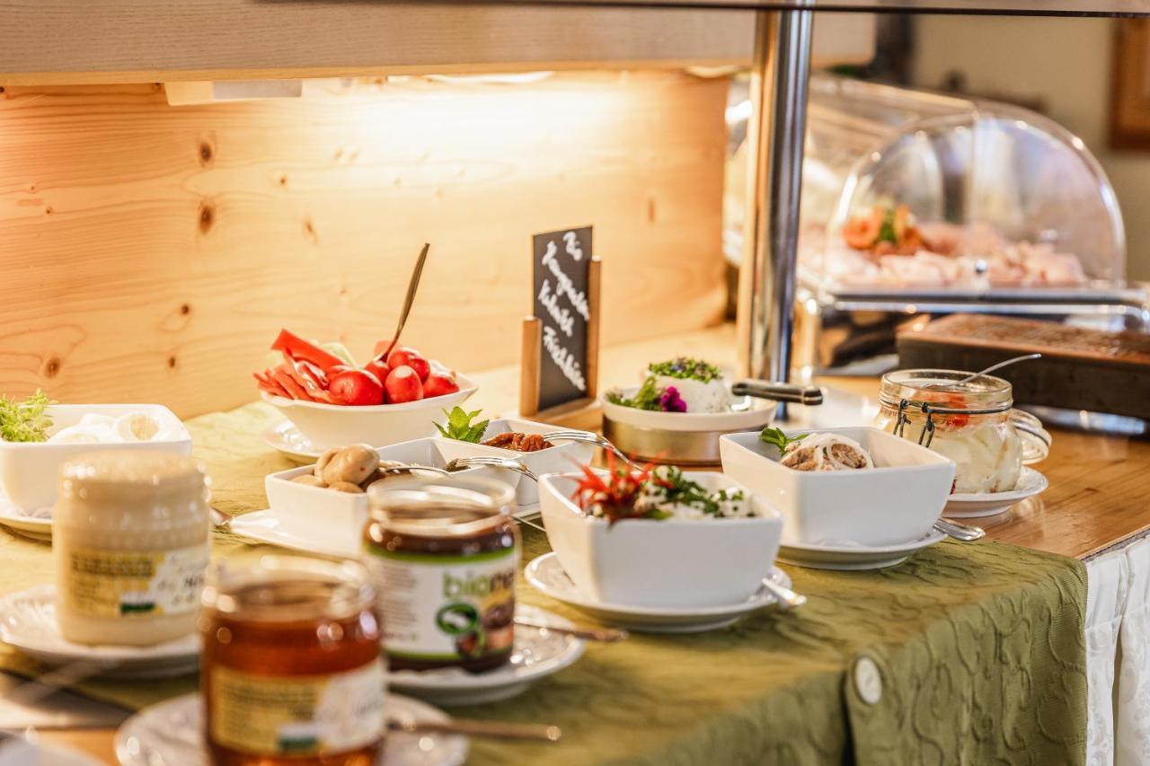 Bio-Bauernhof-Hotel Matlschweiger Lassing  Dış mekan fotoğraf