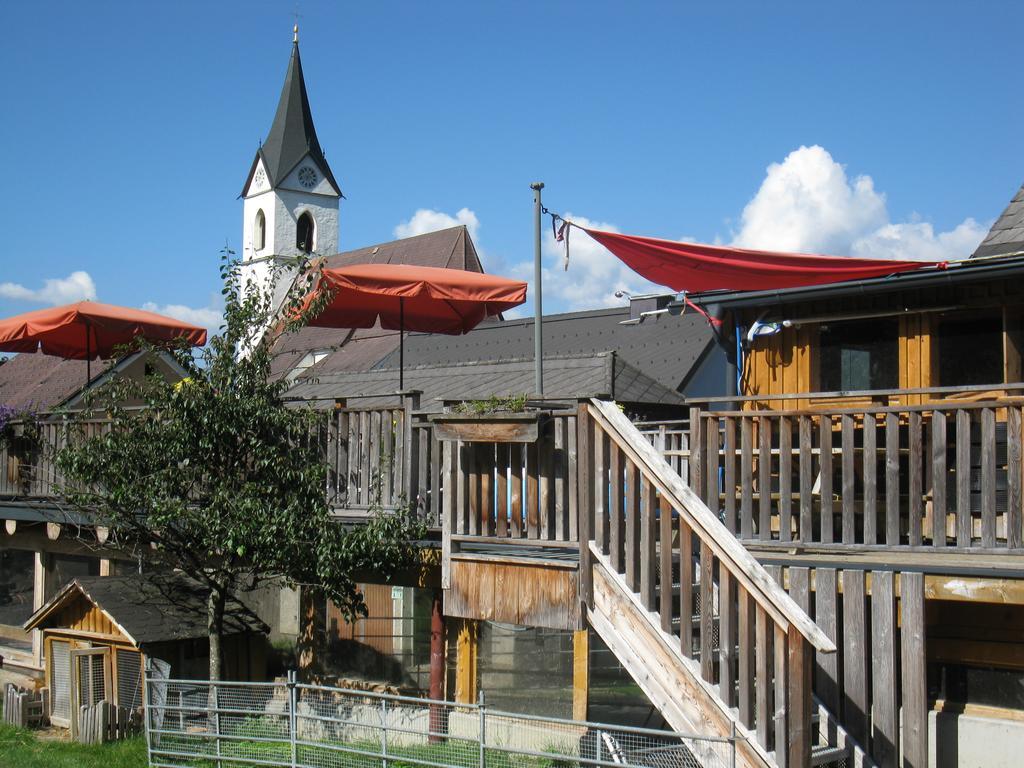 Bio-Bauernhof-Hotel Matlschweiger Lassing  Dış mekan fotoğraf